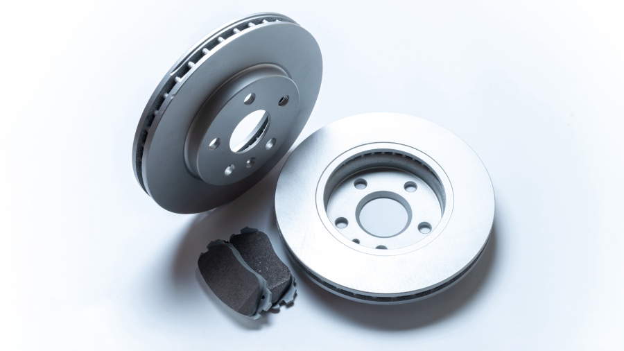 
																				Kočioni diskovi vibriraju – uzroci i koliko košta zamena